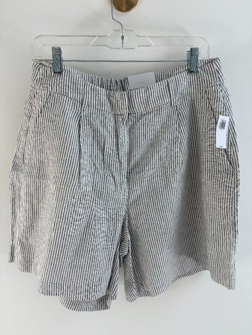 OLD NAVY Linen Striped Shorts Size Large